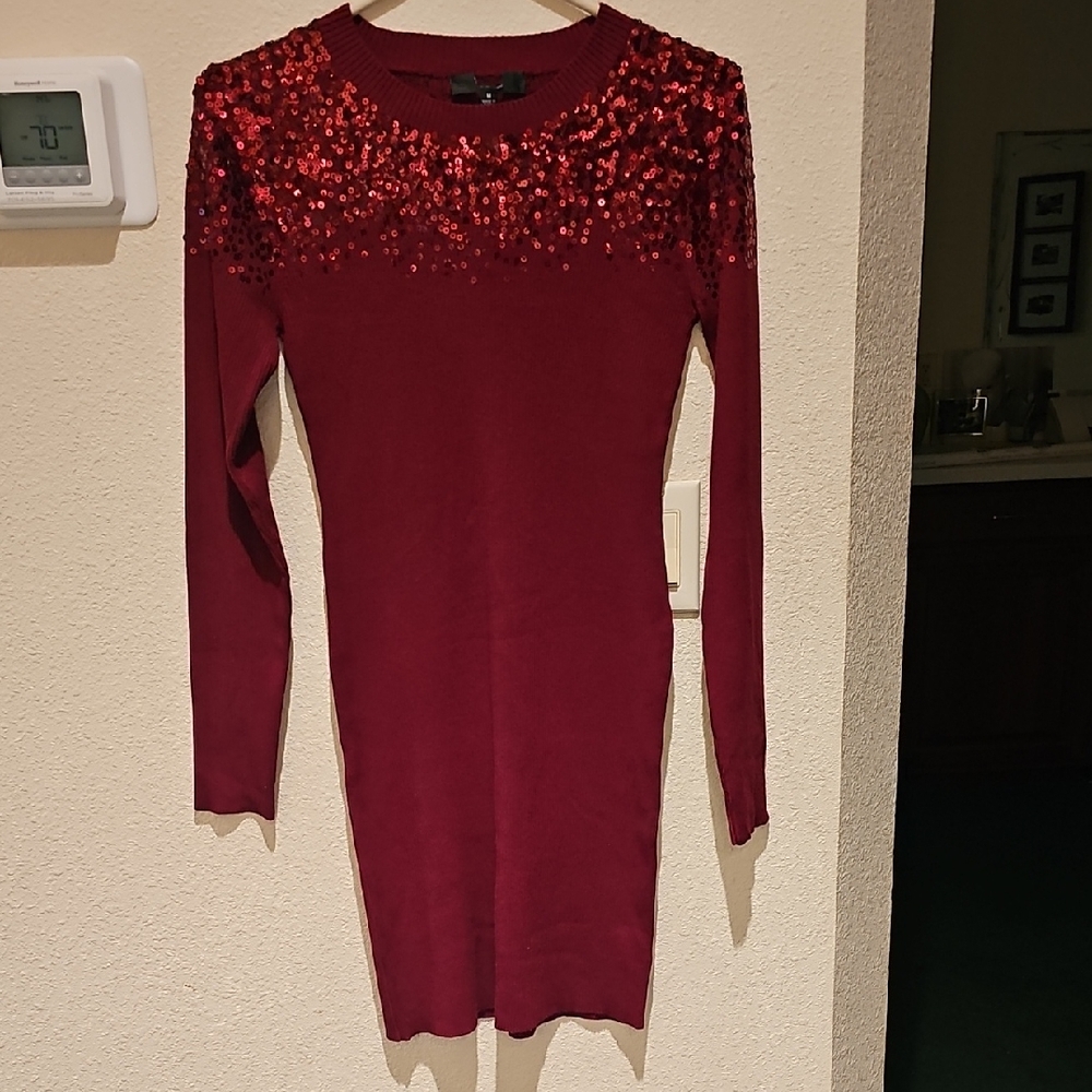 NewNoTags Lulu's Red Sequin Long Sleeve Bodycon Dress
